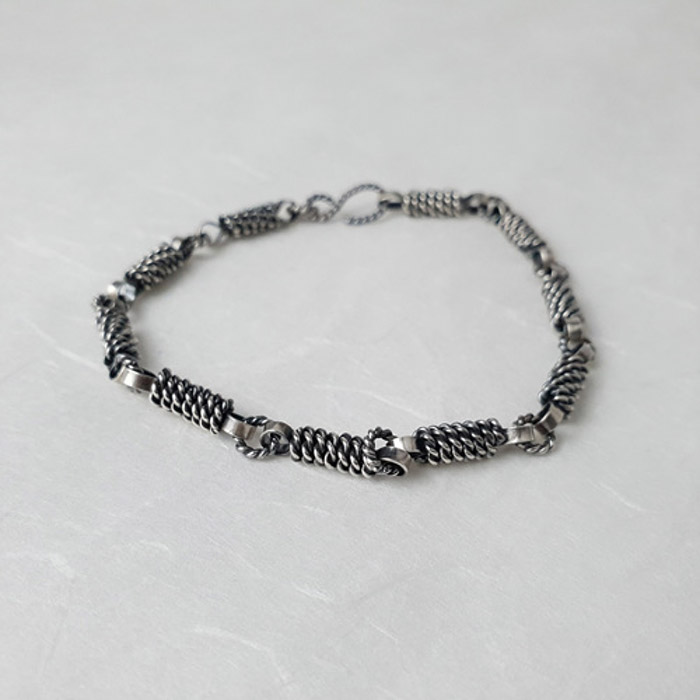 silver chain bracelet. #2